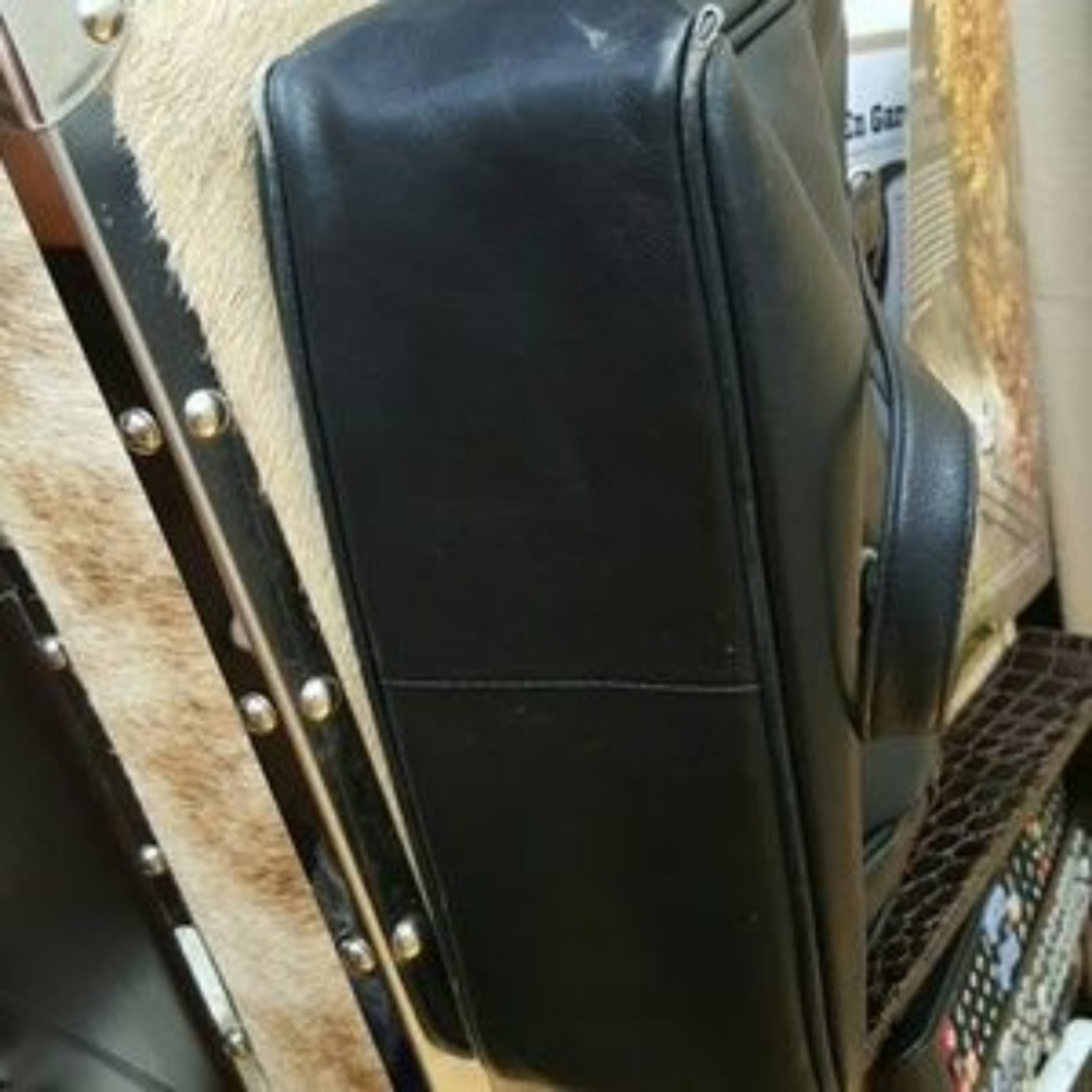 Versace multi section shoulder bag - Picture 2 of 4